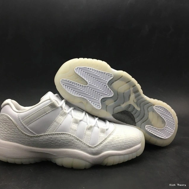 Kicked Out Shoe Store 11 Heiress Frost Low Jordan 897331-100 Air White 0823